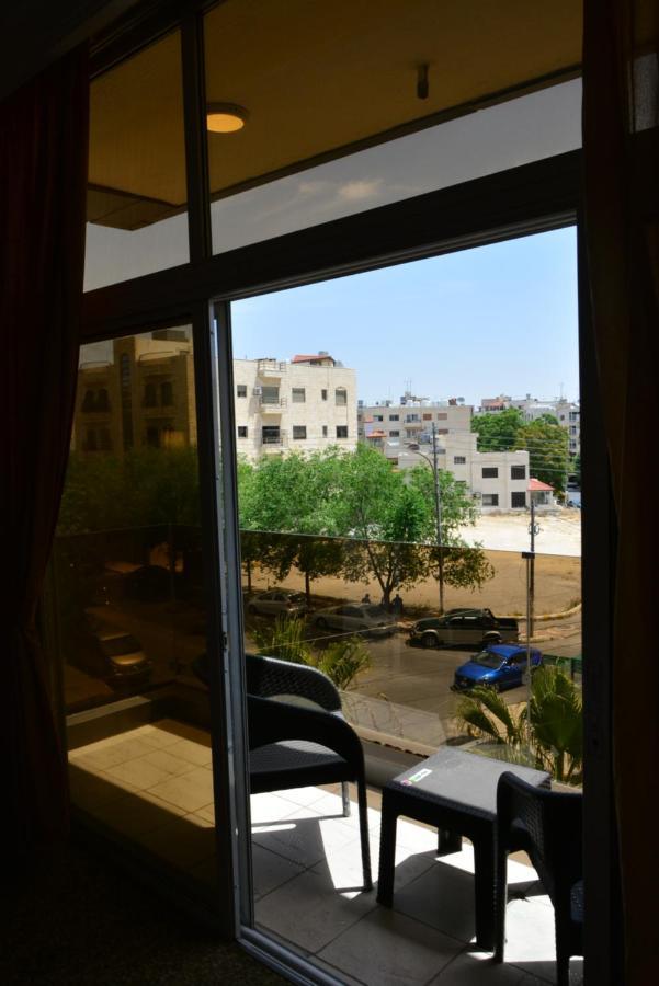 Rakeen Hotel Amman Exterior photo